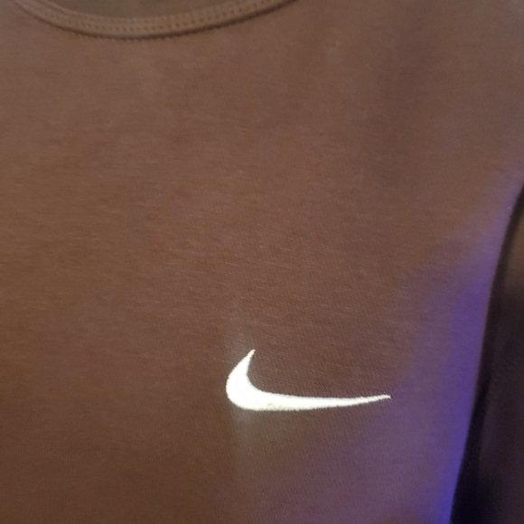 Nike Sweatshirt - Picture 8 of 11